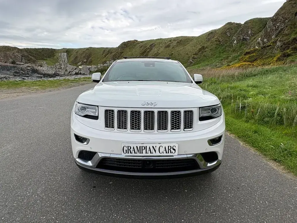 Used Jeep Grand Cherokee Summit 247 HP (181 kW) 2017 White SUV
