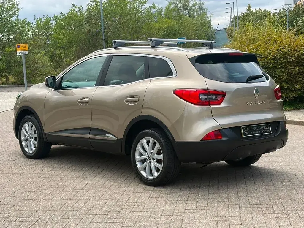 Used Renault Kadjar Dynamique 110 HP (80 kW) 2017 Beige SUV