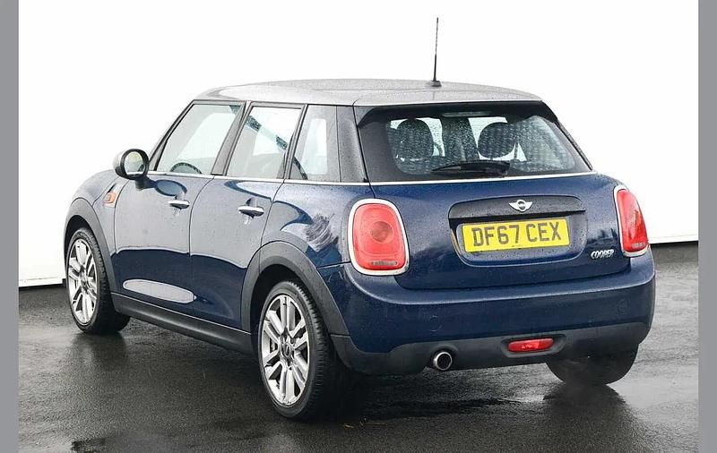 Used Mini Cooper Seven 134 HP (98 kW) 2017 Blue Hatchback