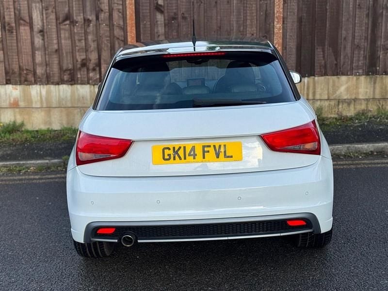 Used Audi A1 Sportback S-Line 105 HP (77 kW) 2014 White Hatchback