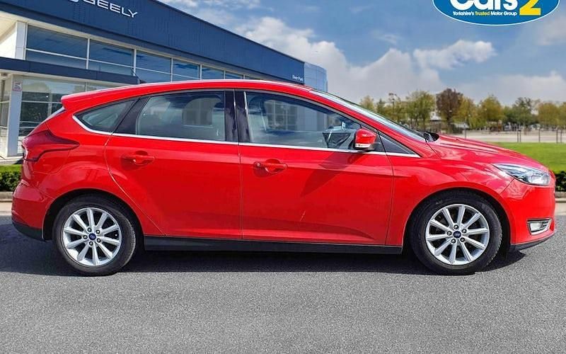Used Ford Focus Titanium 101 HP (74 kW) 2017 Hatchback