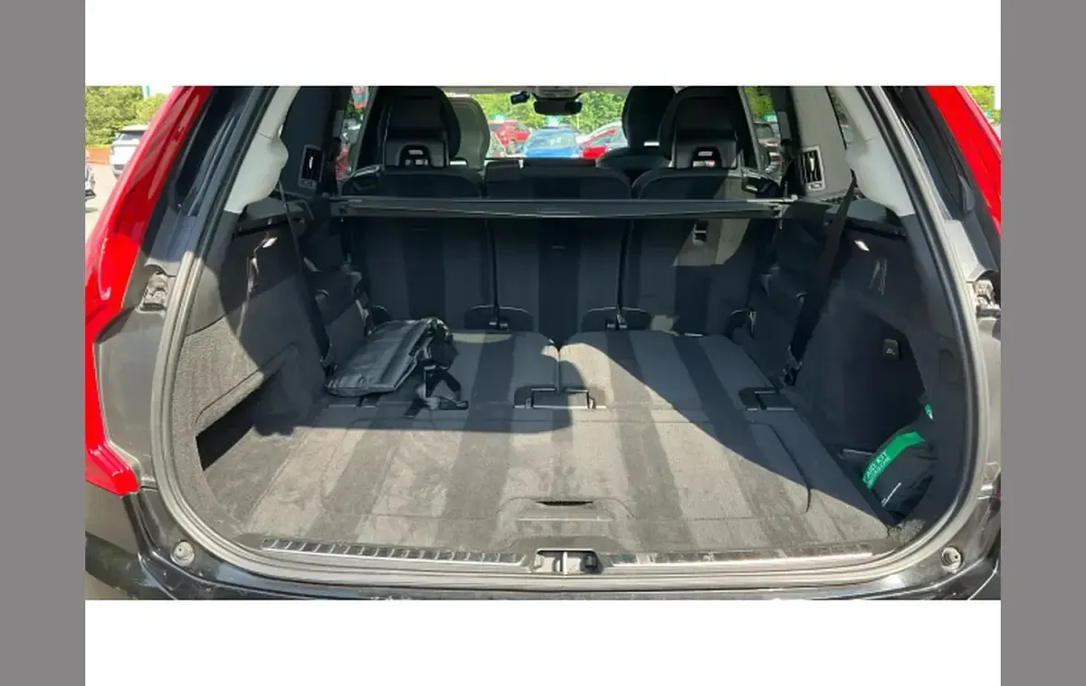 Used Volvo XC90 Plus 247 HP (181 kW) 2023 Black SUV