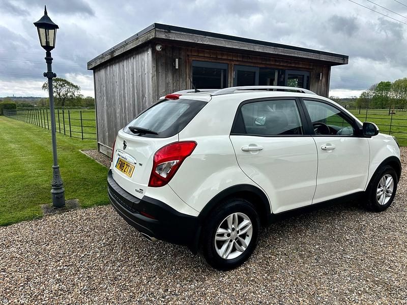 Used Ssangyong (KGM) Korando 178 HP (130 kW) 2018 White SUV