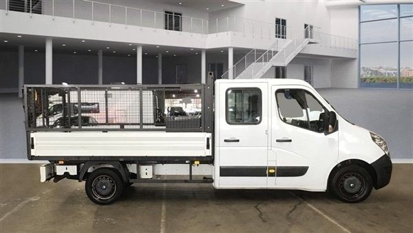 White Used 2018 Renault Master Business Van | £11,994 (Good price) - Image 1/1
