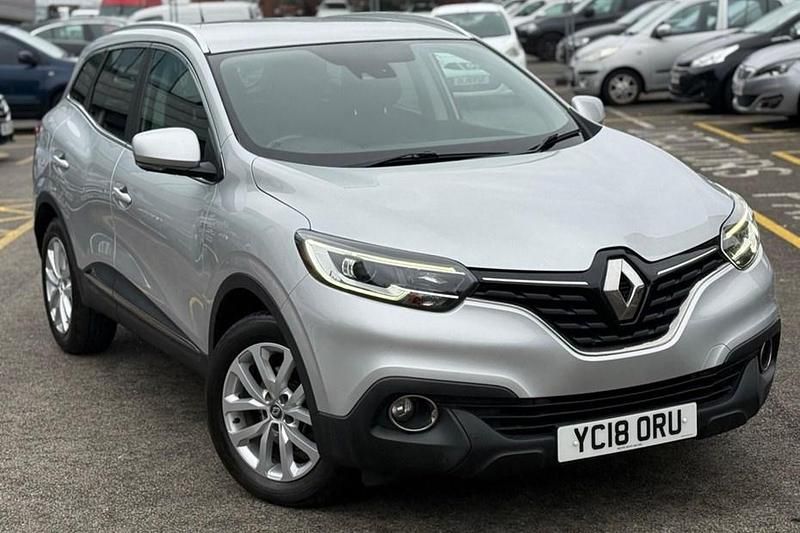 Silver Used 2018 Renault Kadjar Dynamique SUV | £5,395 (Good price) - Image 1/1