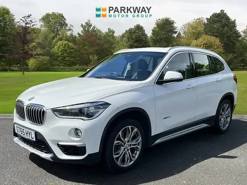 Używany BMW X1 xLine 192 KM (141 kW) 2015 Biały SUV