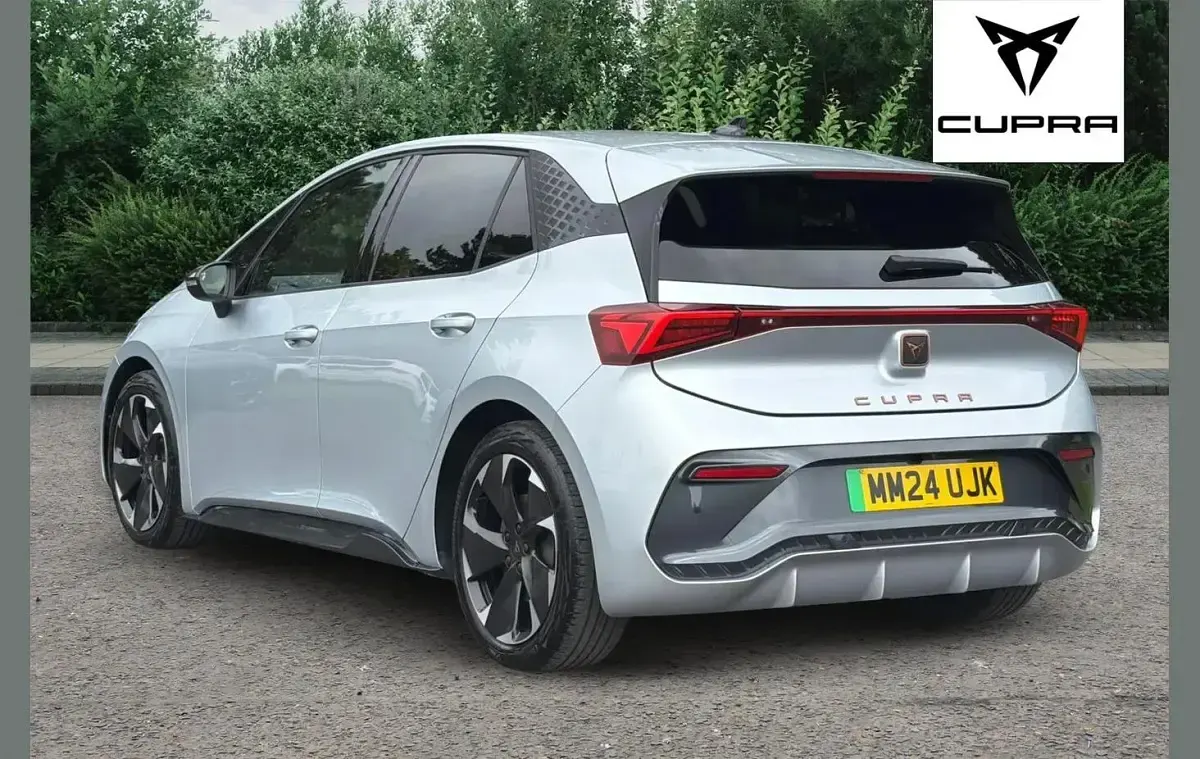 Used Cupra Born 150 kW (204 HP) 2024 Geyser silver Hatchback