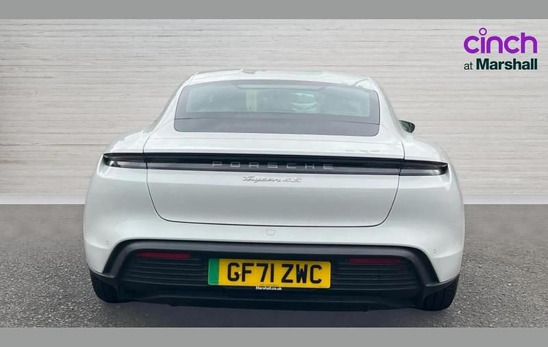 Usado Porsche Taycan 419 kW (571 HP) 2021 Branco Sedan