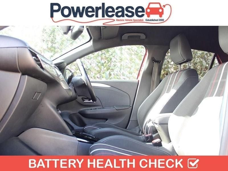Used Vauxhall Corsa-e Edition 100 kW (136 HP) 2022 Red Hatchback