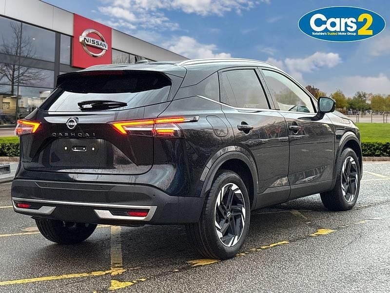 New Nissan Qashqai N-Connecta 2025 Black SUV