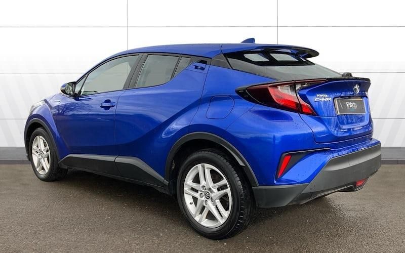 Used Toyota C-HR 122 HP (89 kW) 2023 SUV