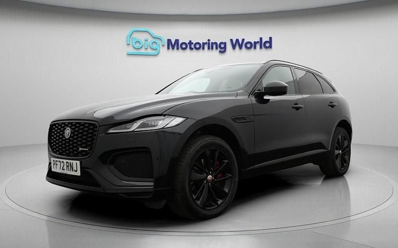 Second-hand Jaguar F-Pace R-Dynamic 204 CP (150 kW) 2022 Negru SUV