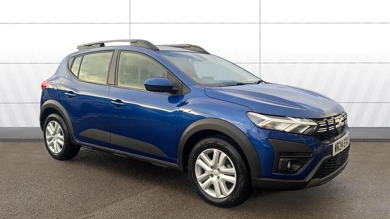 Used 2024 Dacia Sandero Expression Hatchback | £12,686 (Good price) - Image 1/3