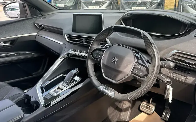 Used Peugeot 3008 GT-line 181 HP (133 kW) 2019 Black SUV