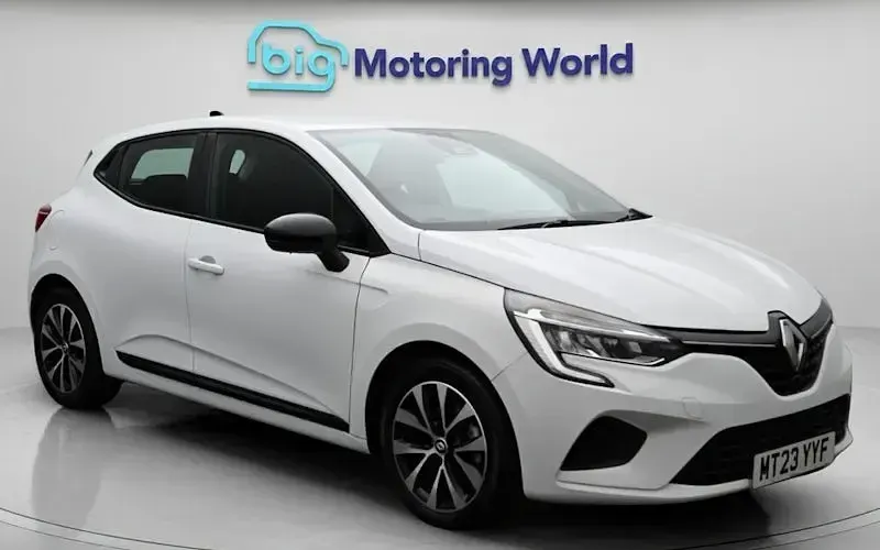 Used Renault Clio Evolution 145 HP (106 kW) 2023 Hatchback