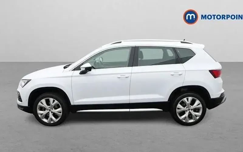 Käytetty Seat Ateca Xperience 150 HP (110 kW) 2025 Katumaasturi
