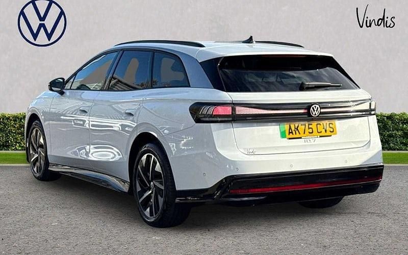Used VW ID.7 Pro 210 kW (286 HP) 2025 White Estate