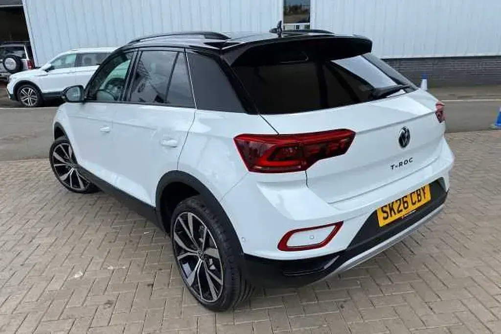 New VW T-Roc Design 150 HP (110 kW) 2026 White SUV