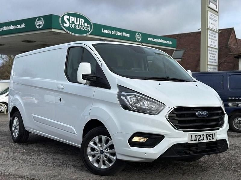 Used Ford Transit Custom Limited 130 HP (95 kW) 2023 White Van