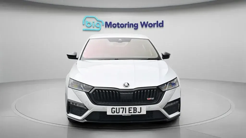 Used Skoda Octavia vRS 245 HP (180 kW) 2021 Silver Hatchback