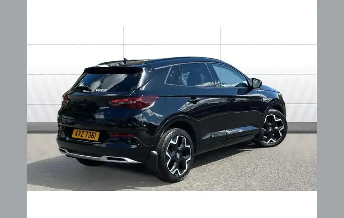 Used Vauxhall Grandland X Ultimate 130 HP (95 kW) 2022 Black SUV