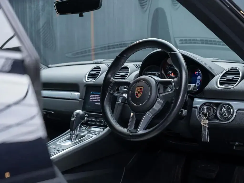 Used Porsche 718 Cayman 2019 Black Coupe