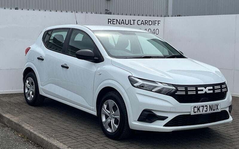 Used 2024 Dacia Sandero Essentiel Hatchback | £10,636 (Super price) - Image 1/3