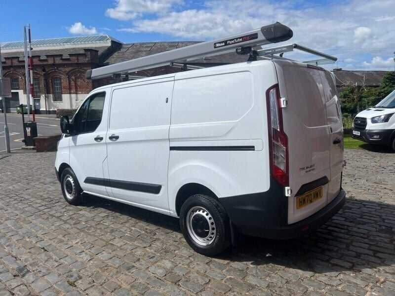 Used Ford Transit Custom 130 HP (95 kW) 2020 White Van