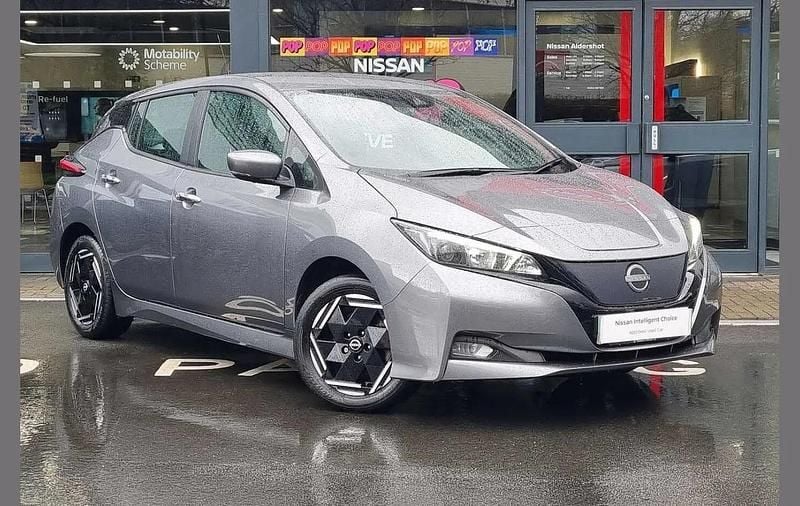 Used Nissan Leaf Acenta 110 kW (150 HP) 2022 Grey Hatchback