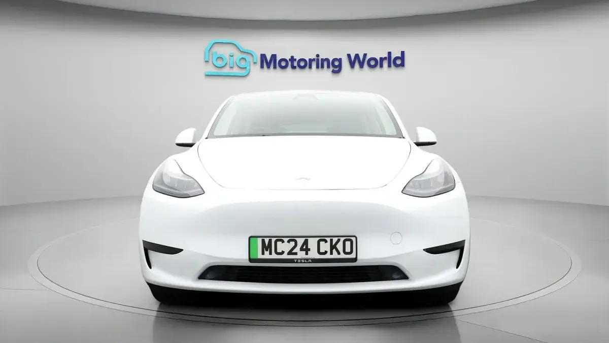 Used Tesla Model Y RWD 254 kW (346 HP) 2024 White SUV