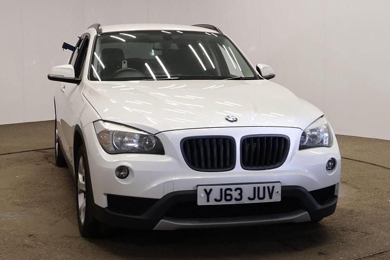 Begagnad BMW X1 Comfort Edition 2013 Vit SUV