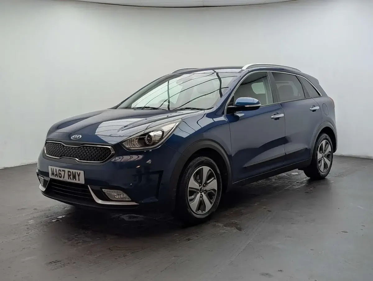 Used Kia Niro 139 HP (102 kW) 2017 Blue SUV