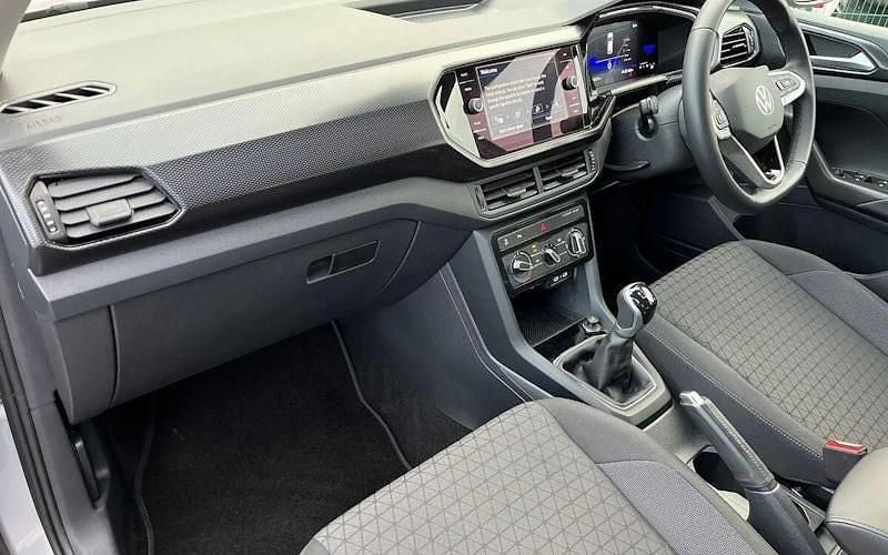 Used VW T-Cross SE 110 HP (80 kW) 2023 Silver SUV