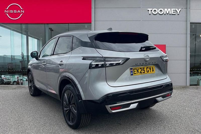 Used Nissan Qashqai Tekna 2025 Silver SUV