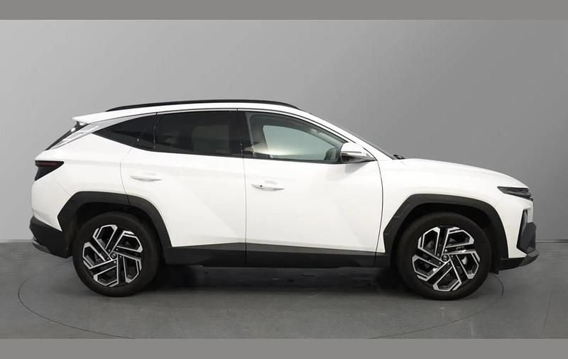 Used Hyundai Tucson Ultimate 211 HP (155 kW) 2025 White SUV