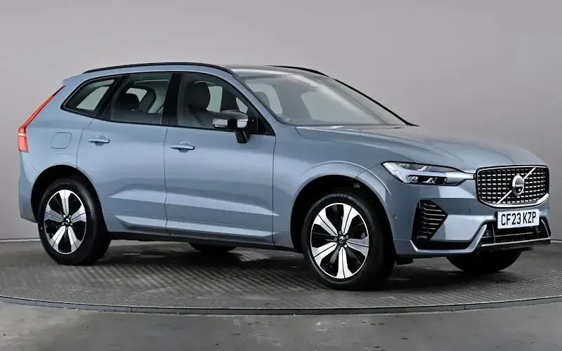 Used Volvo XC60 Plus 349 HP (256 kW) 2023 SUV