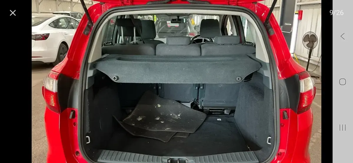 Used Ford C-MAX Zetec 2012 Red MPV