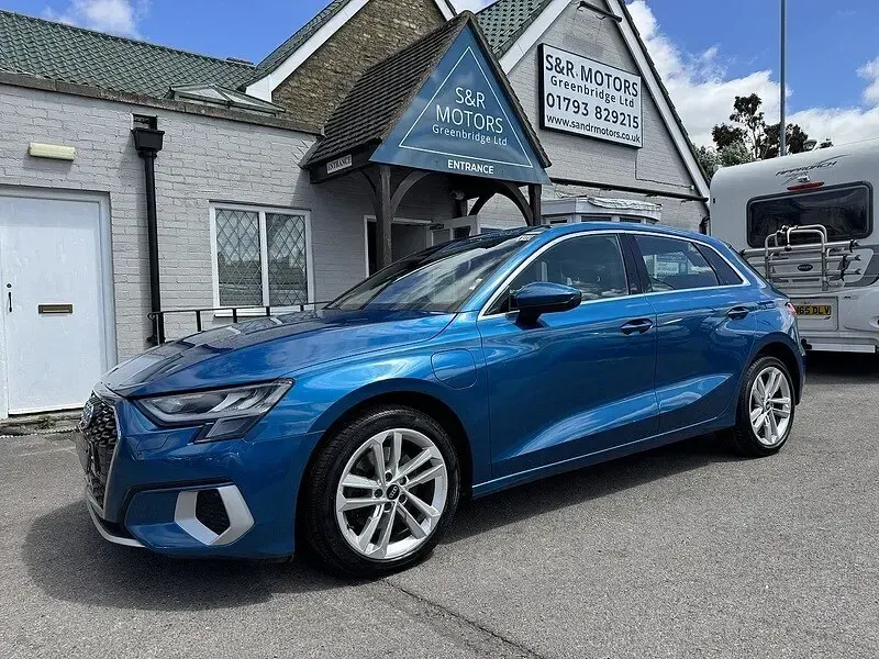 Used Audi A3 e-tron Sport 2021 Blue Hatchback
