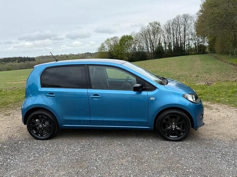Used Skoda Citigo Colour Edition 60 HP (44 kW) 2017 Blue Hatchback