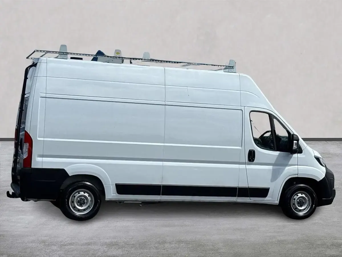 Used Peugeot Boxer S 138 HP (101 kW) 2025 White Van