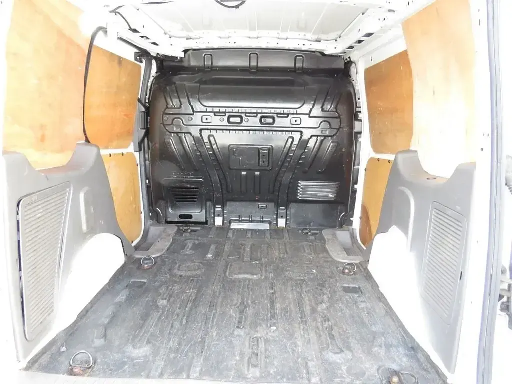 Begagnad Ford Transit Connect Limited 120 HK (88 kW) 2019 Vit Minibuss