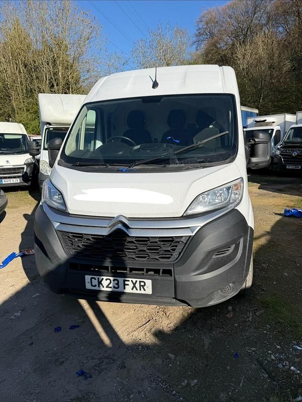 Used Citroën Relay 140 HP (102 kW) 2023 White Van