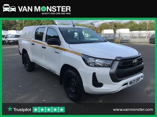 White Used 2021 Toyota HiLux Active Pickup | £20,698 (A bit pricey) - Image 1/4