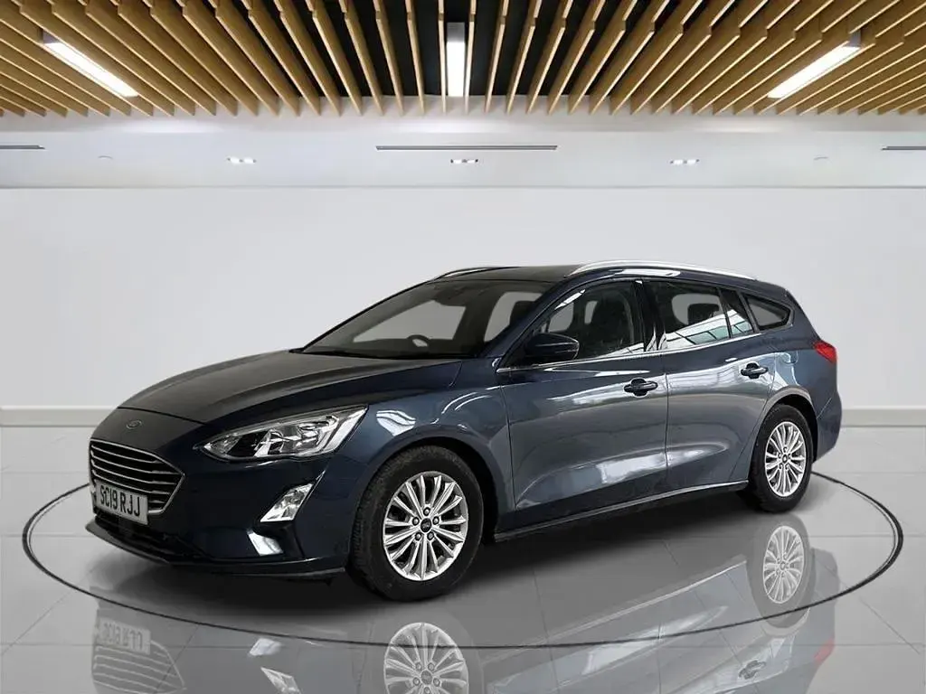 Used Ford Focus Titanium 125 HP (91 kW) 2019 Blue Estate
