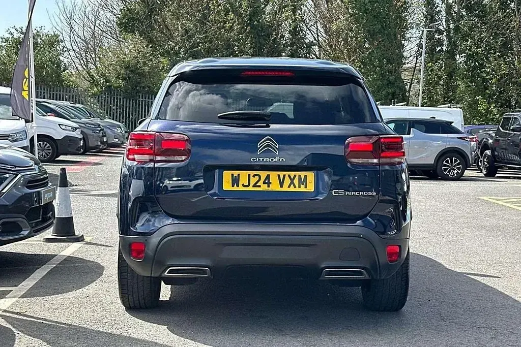 Used Citroën C5 Aircross PureTech 131 HP (96 kW) 2024 Blue SUV