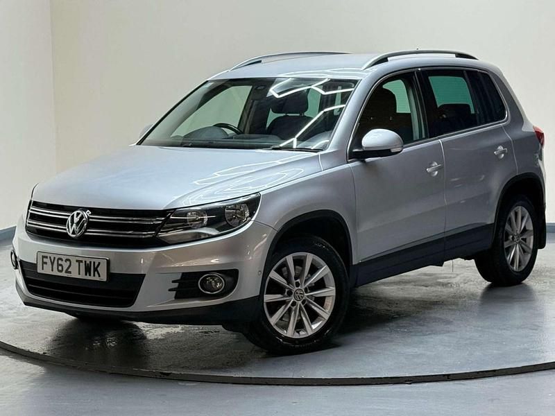 Used VW Tiguan SE 140 HP (102 kW) 2012 Silver SUV