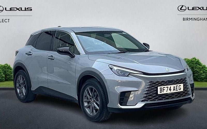 Used 2025 Lexus LBX SUV | £28,370 (Good price) - Image 1/3