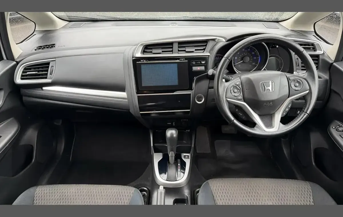 Used Honda Jazz EX 102 HP (75 kW) 2018 White Hatchback