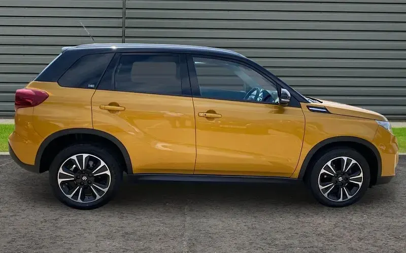 Used Suzuki Vitara SZ5 140 HP (102 kW) 2019 Yellow SUV