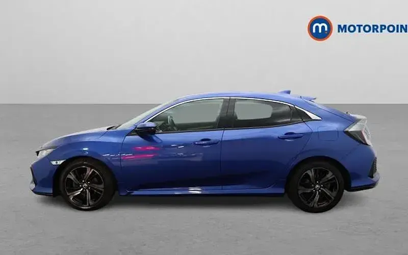 Second-hand Honda Civic SR 126 CP (92 kW) 2022 Hatchback